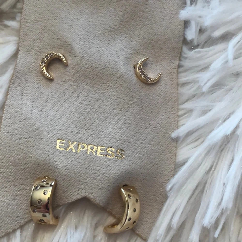 Express 5 Piece Motif Earring Gift Set Silver Gold